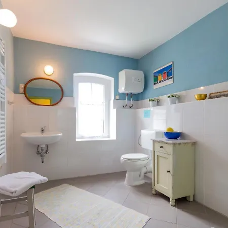 Im Neparmitz * Poseritz