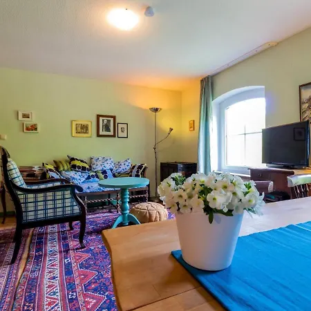 Im Neparmitz Poseritz